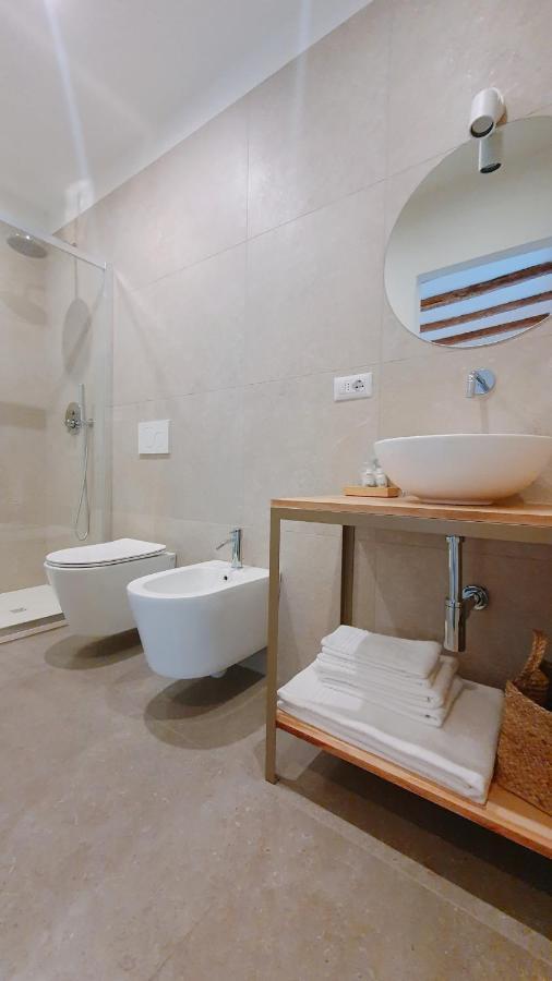 Foscolo 9 Room - Breakfast Комо Экстерьер фото